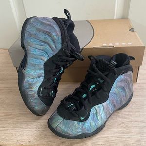 Nike Lil' Posite One PRM Aurora Green Kids Sneakers - SZ 1 Y